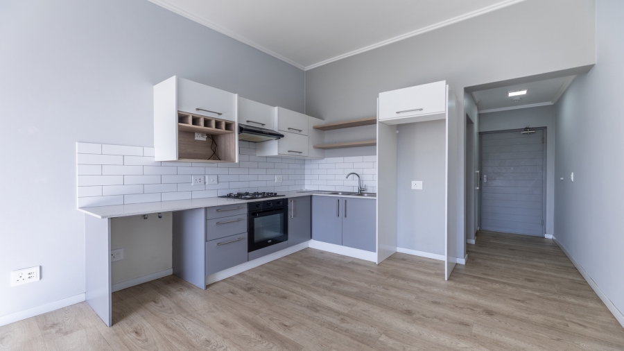 1 Bedroom Property for Sale in Table View Western Cape